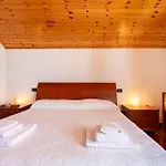 Apartamento Gelsomino Stone House By Halldis Stazzona
