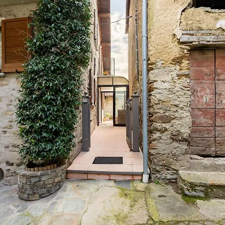 Gelsomino Stone House By Halldis Apartment Stazzona